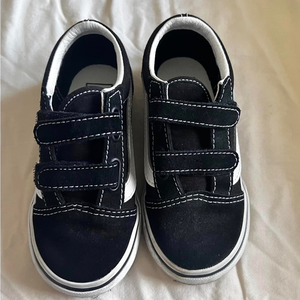 Vans toddler shoes size 9